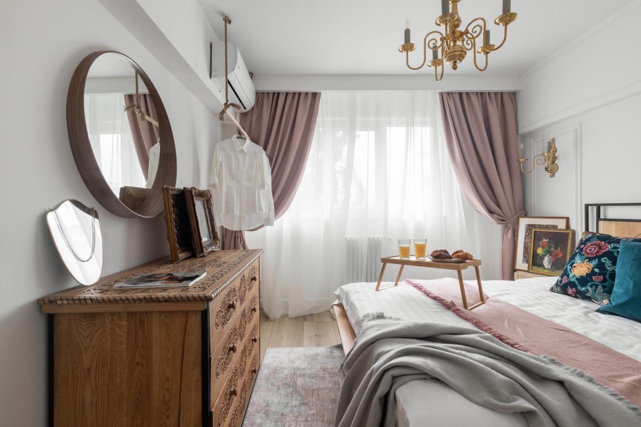 Eclectic 3 Bedroom Calea Victoriei By Urbanesq Bucareste Exterior foto